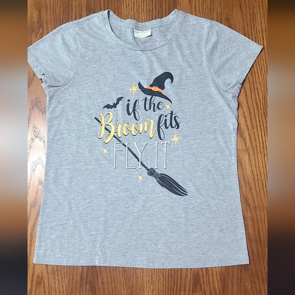 Ladies Humorous Halloween Shirt - Picture 1 of 4